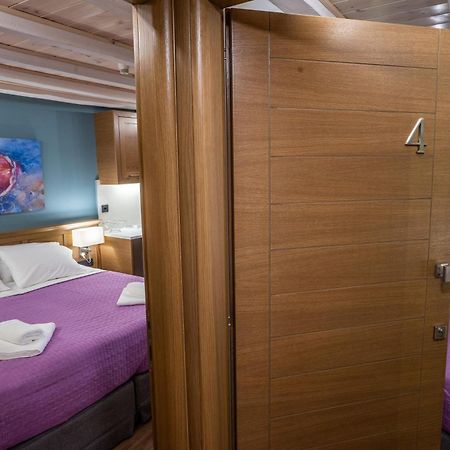 11City Rooms Chania  Bagian luar foto