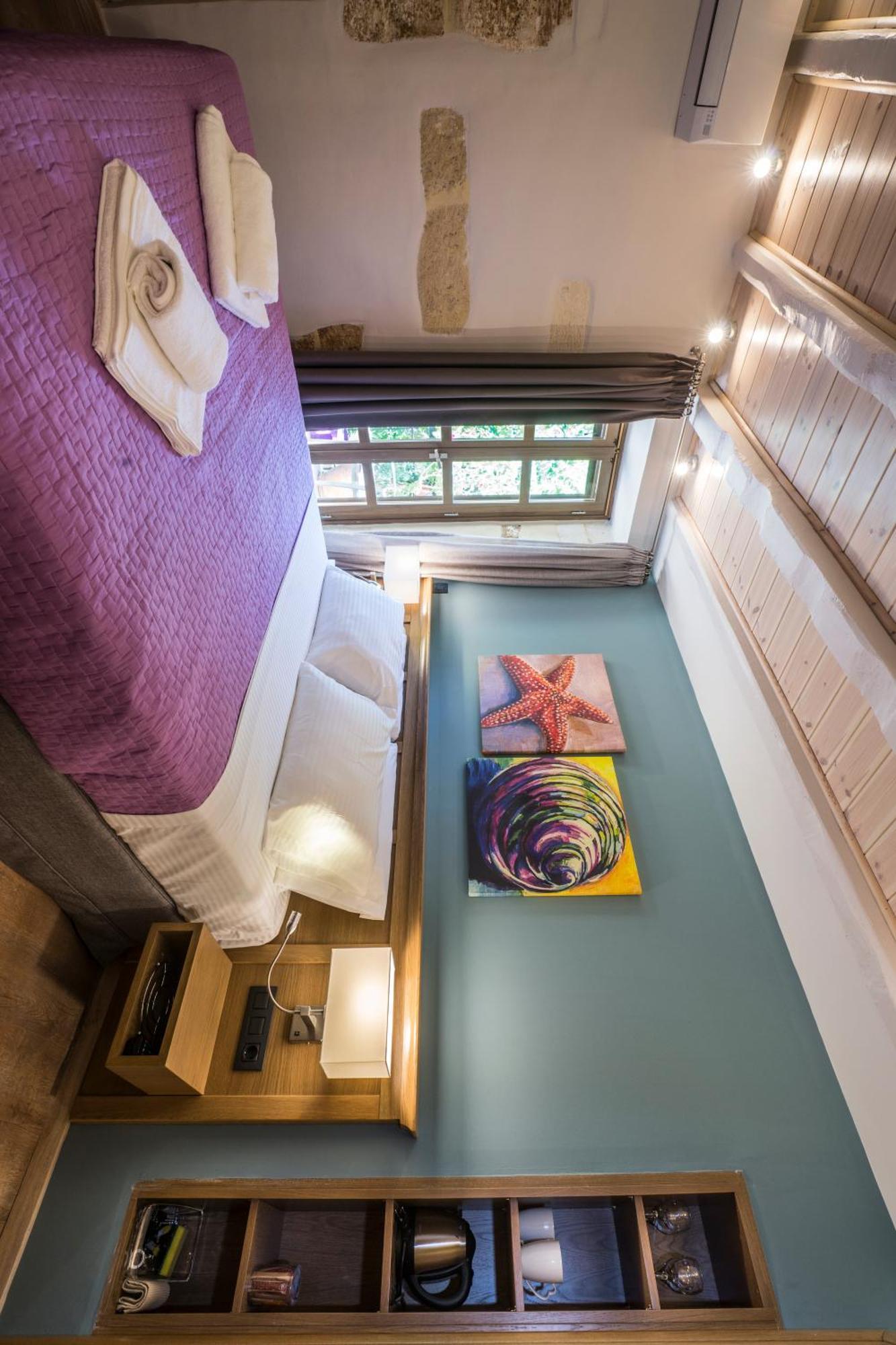 11City Rooms Chania  Bagian luar foto