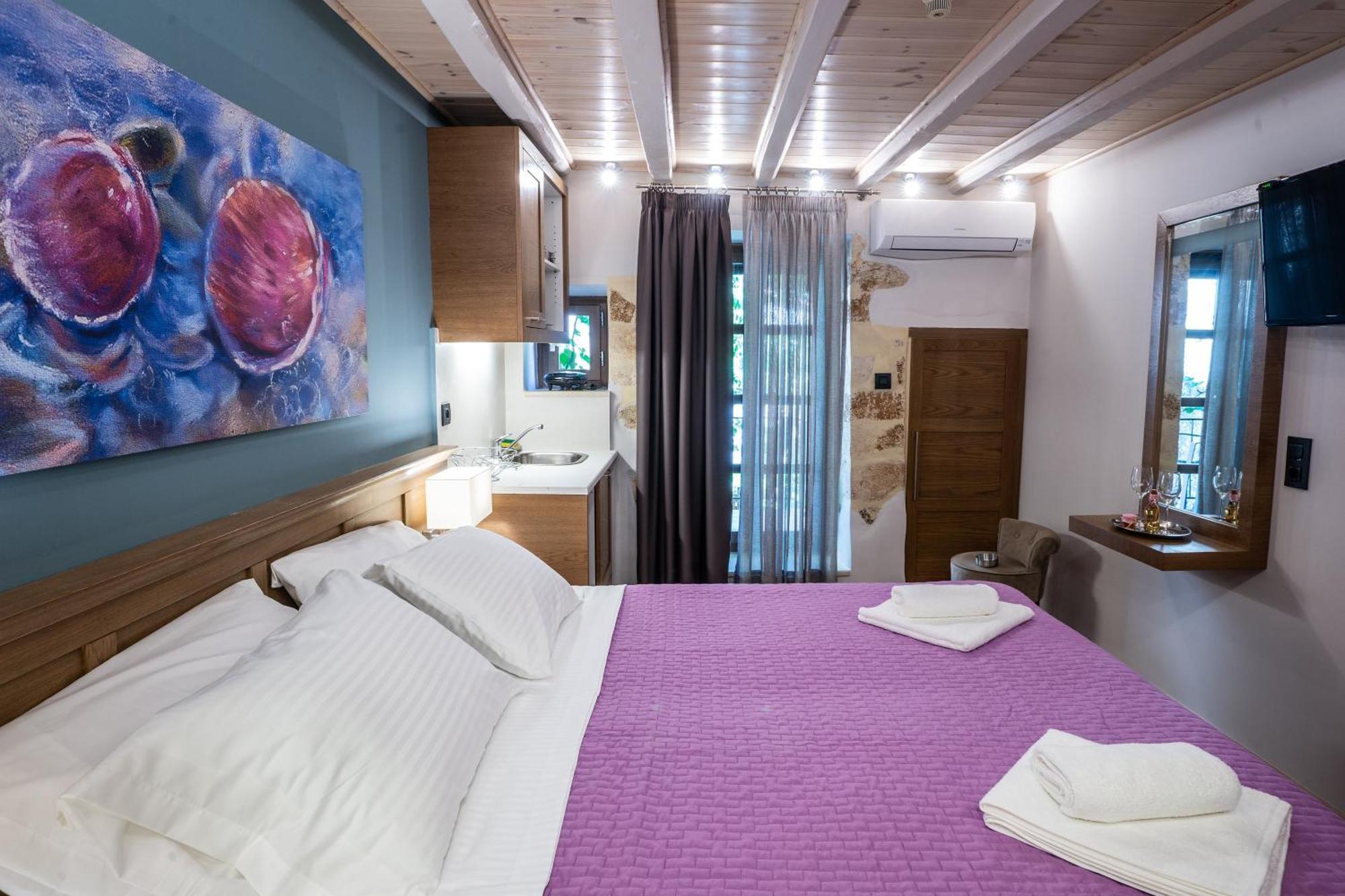 11City Rooms Chania  Bagian luar foto