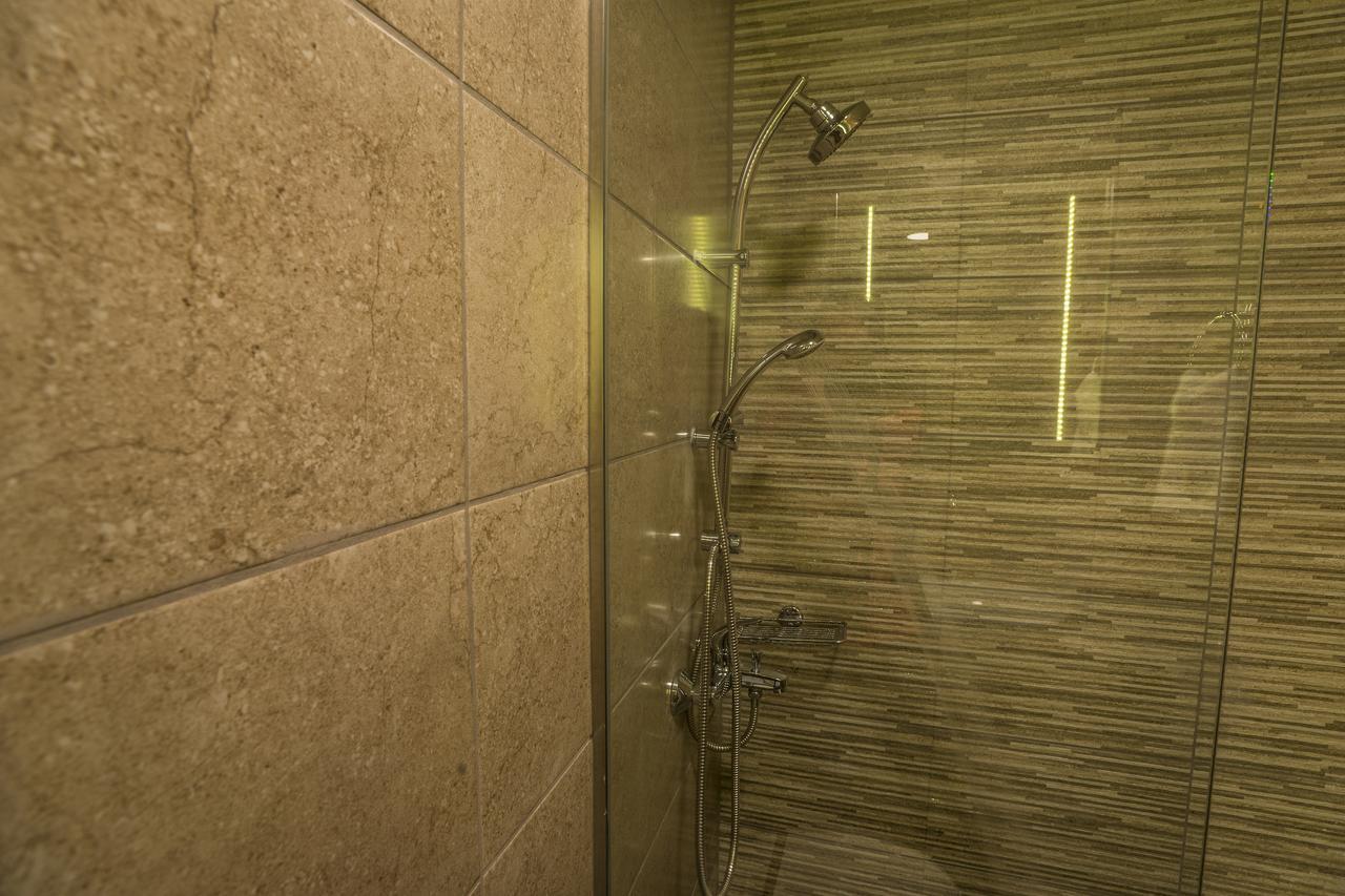 11City Rooms Chania  Bagian luar foto