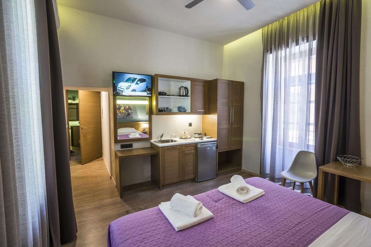 11City Rooms Chania  Bagian luar foto