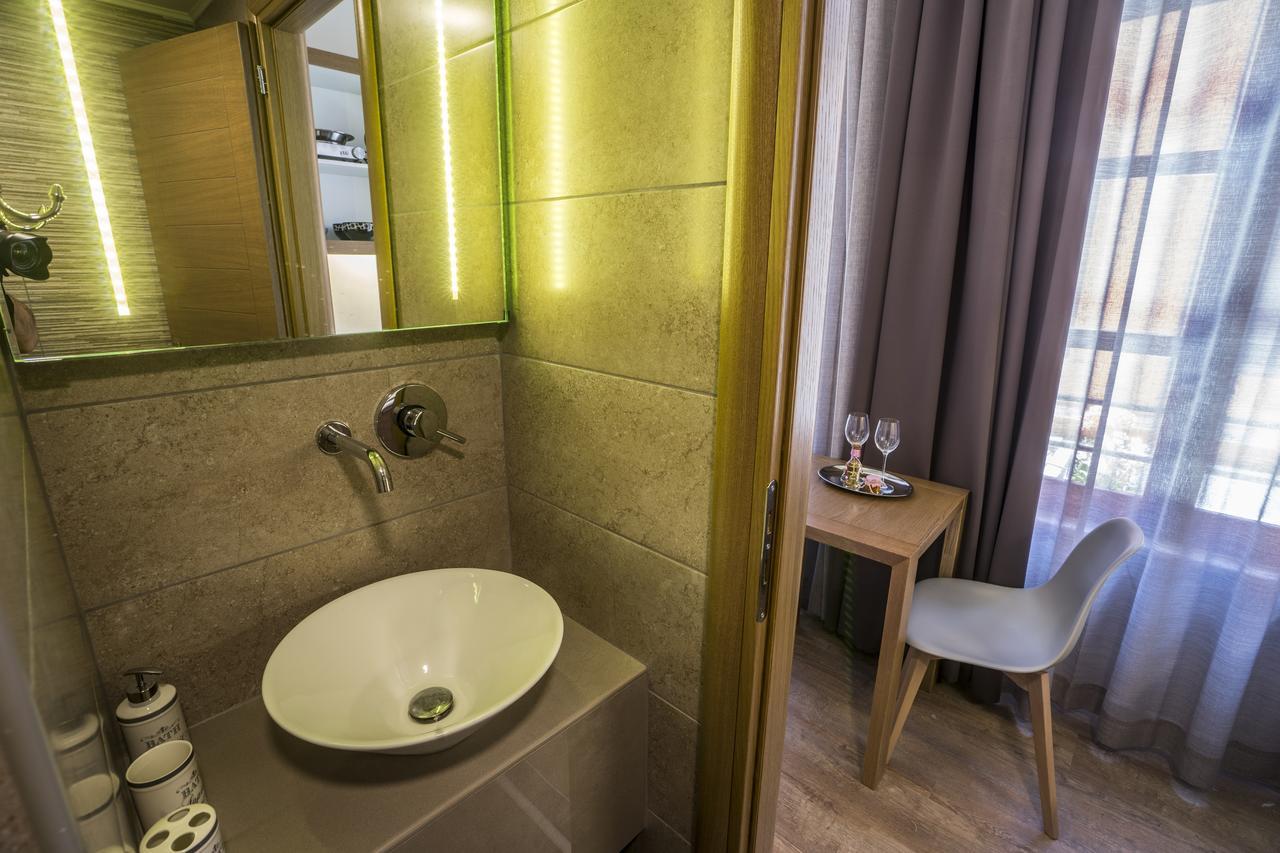 11City Rooms Chania  Bagian luar foto