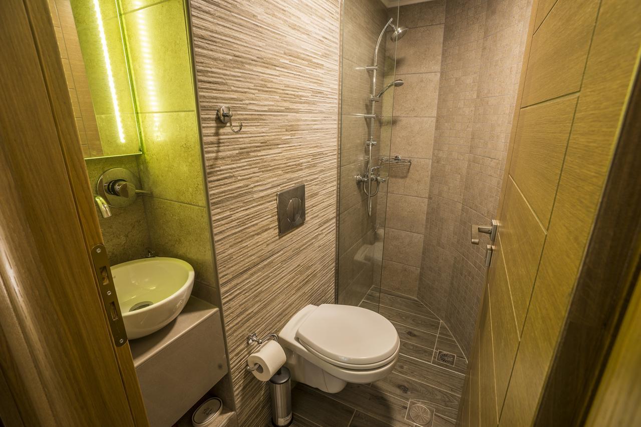 11City Rooms Chania  Bagian luar foto