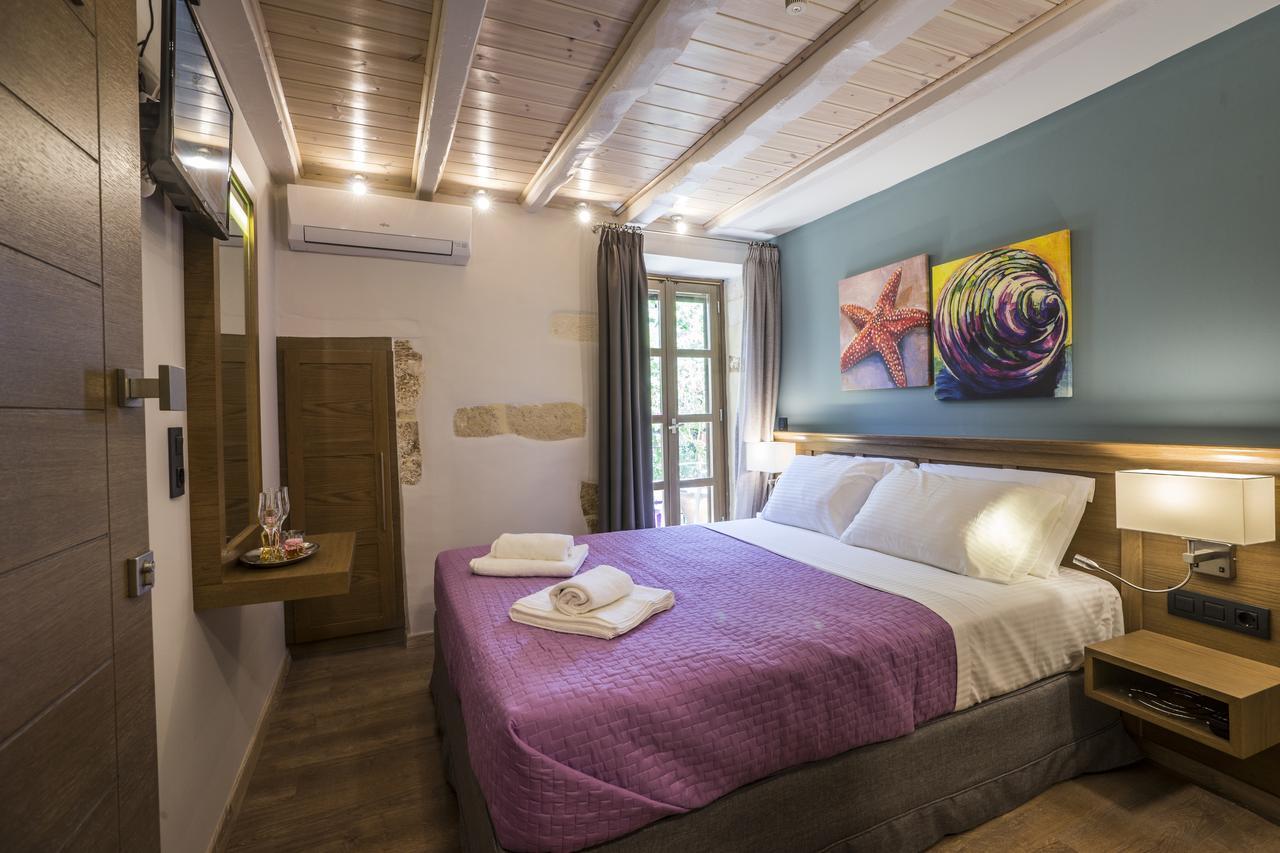 11City Rooms Chania  Bagian luar foto