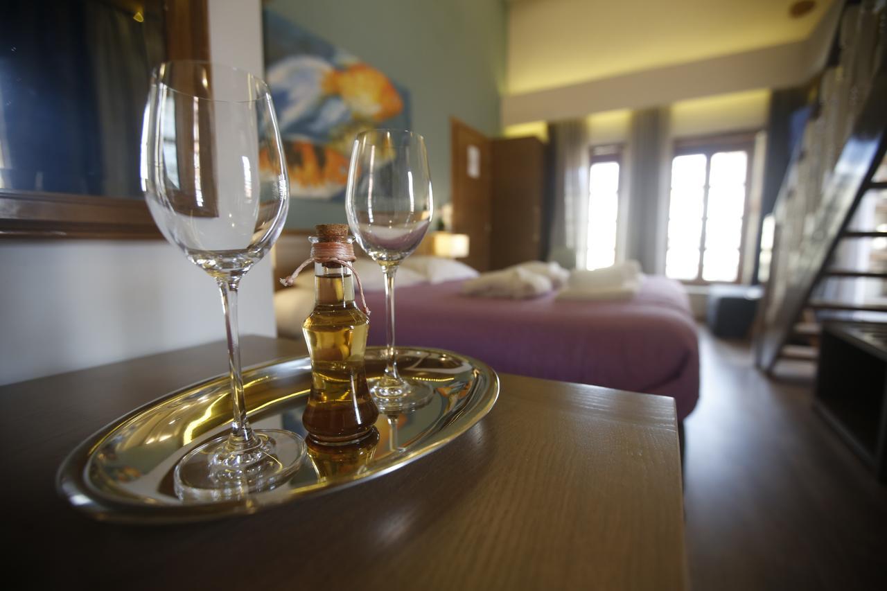 11City Rooms Chania  Bagian luar foto