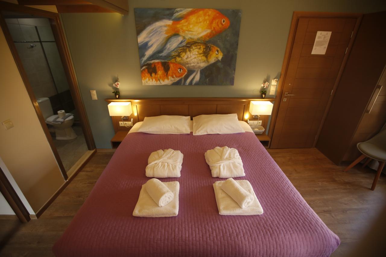 11City Rooms Chania  Bagian luar foto