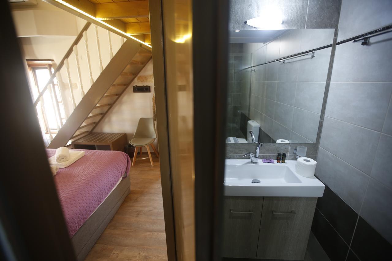 11City Rooms Chania  Bagian luar foto
